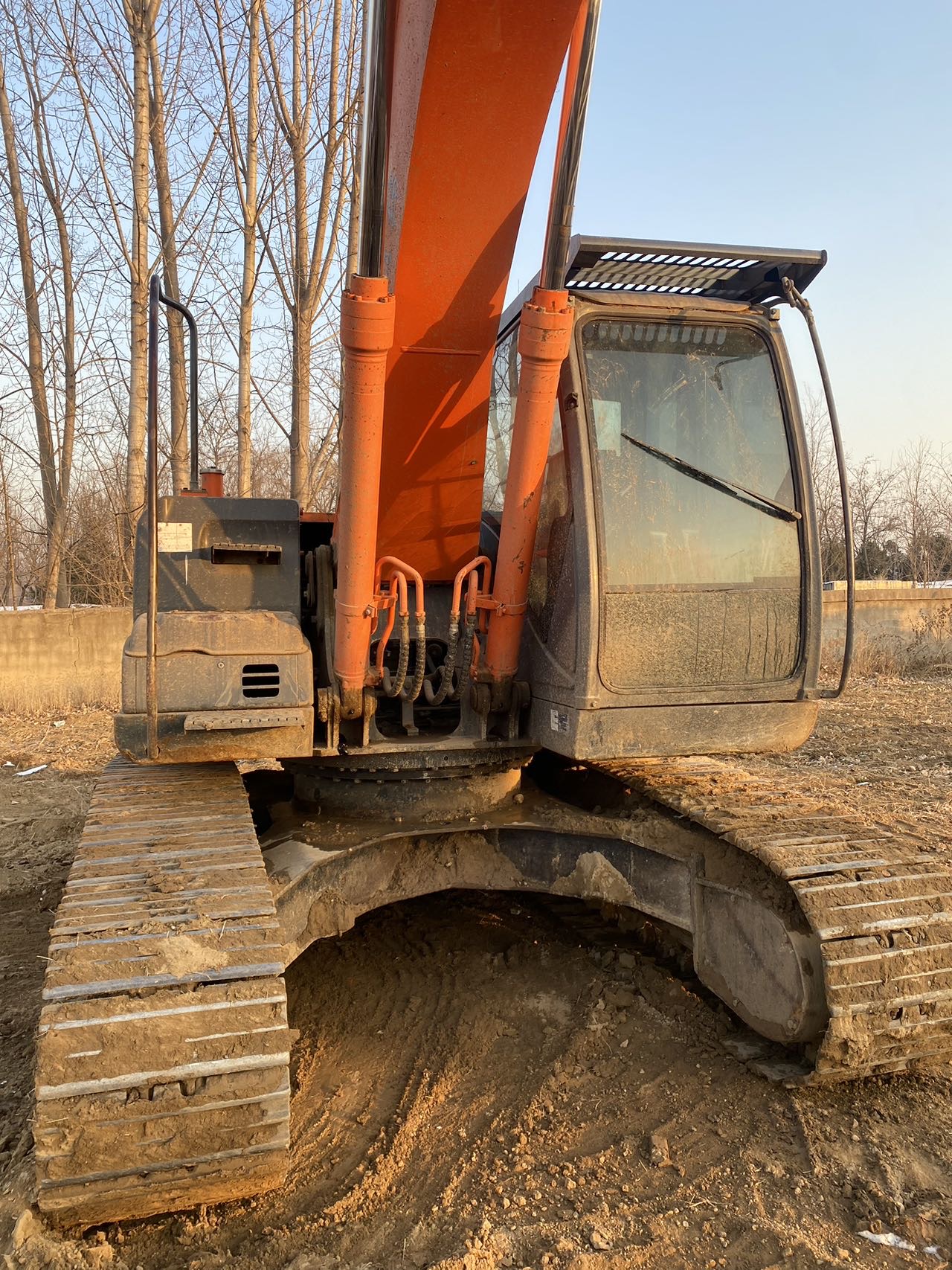 Used Hitachi ZX200LC Excavator 2014 Model / 8