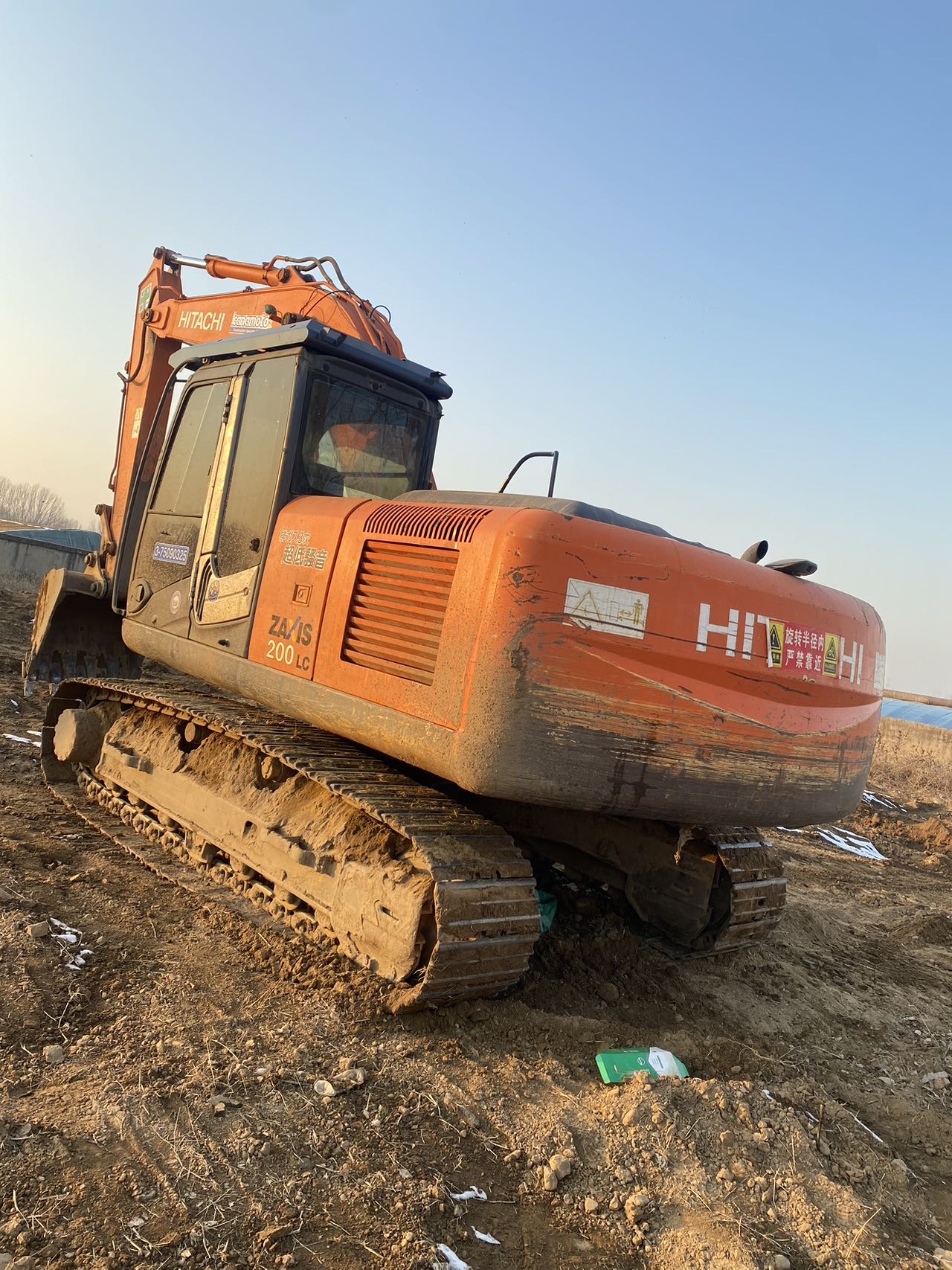 Used Hitachi ZX200LC Excavator 2014 Model / 4