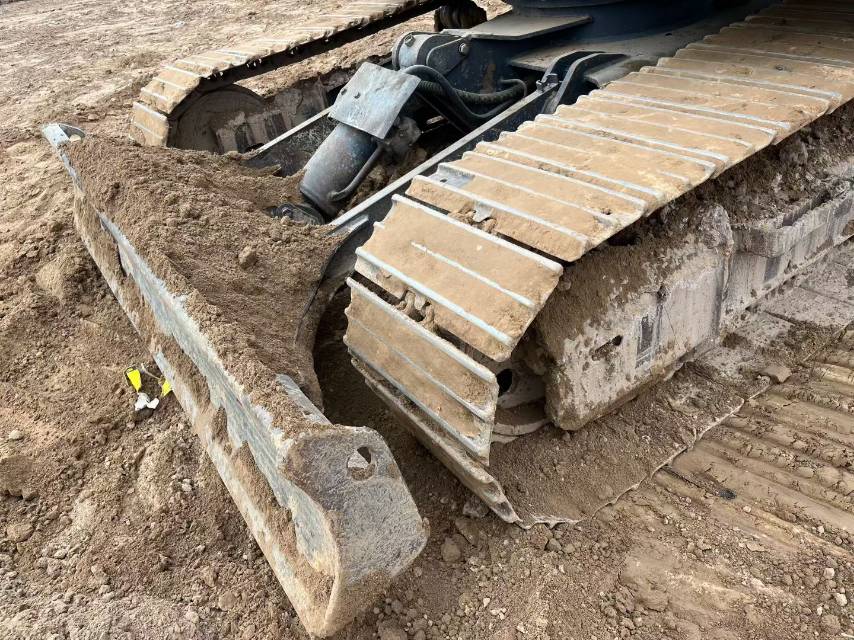 Used XCMG XE75DA Excavator 2020 Model / 6