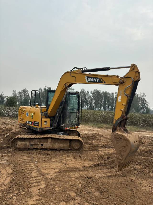Used Sany SY75C Excavator 2020 Model / 2