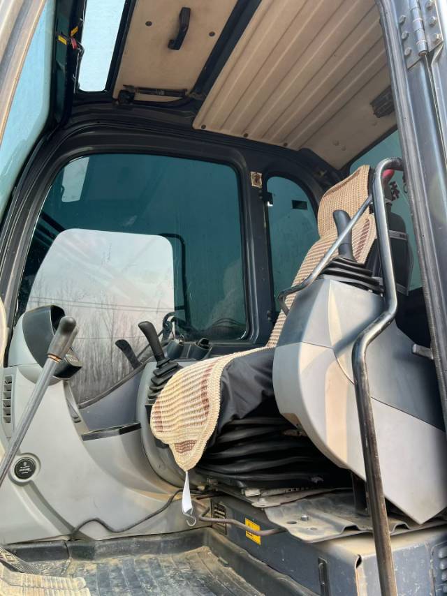 Used Kobelco SK140 Excavator 2020 Model / 5