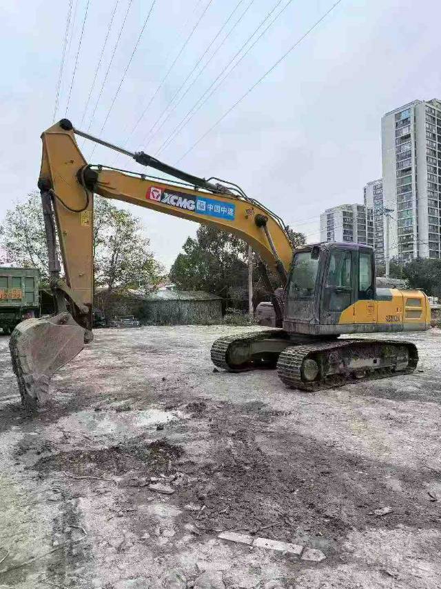 Used XCMG 200 Excavator 2020 Model