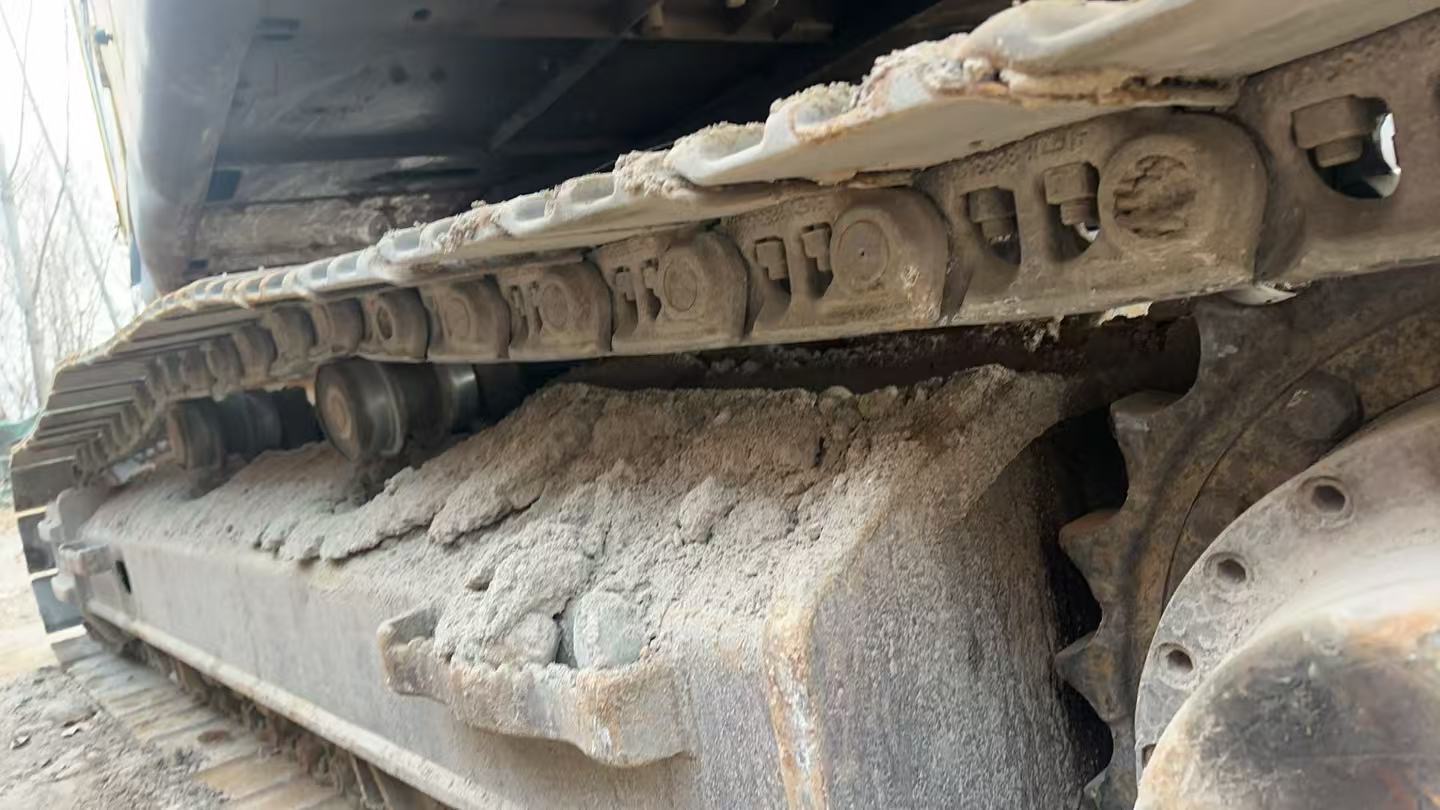 Used Volvo 290 Excavator 2009 Model / 5