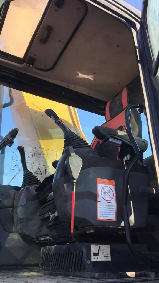Used Sany SY305H Excavator 2017 Model / 5