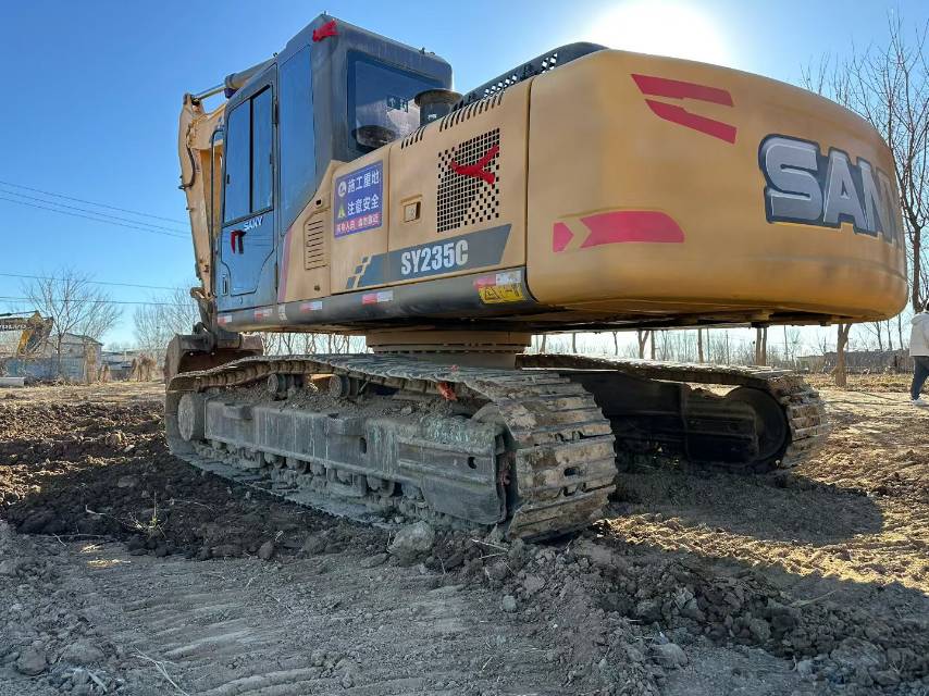 Used Sany SY235H Excavator 2019 Model / 4