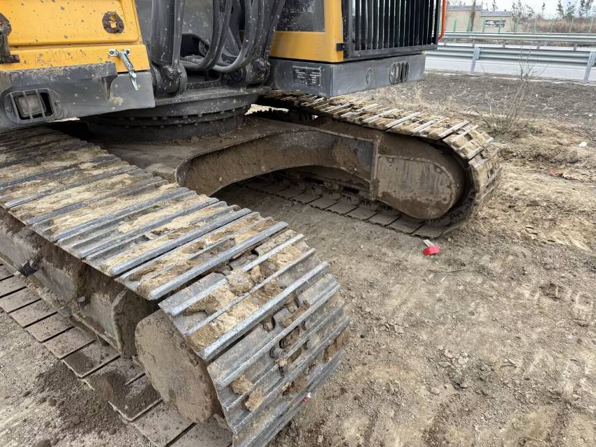 Used Volvo EC210B Excavator 2020 Model / 8