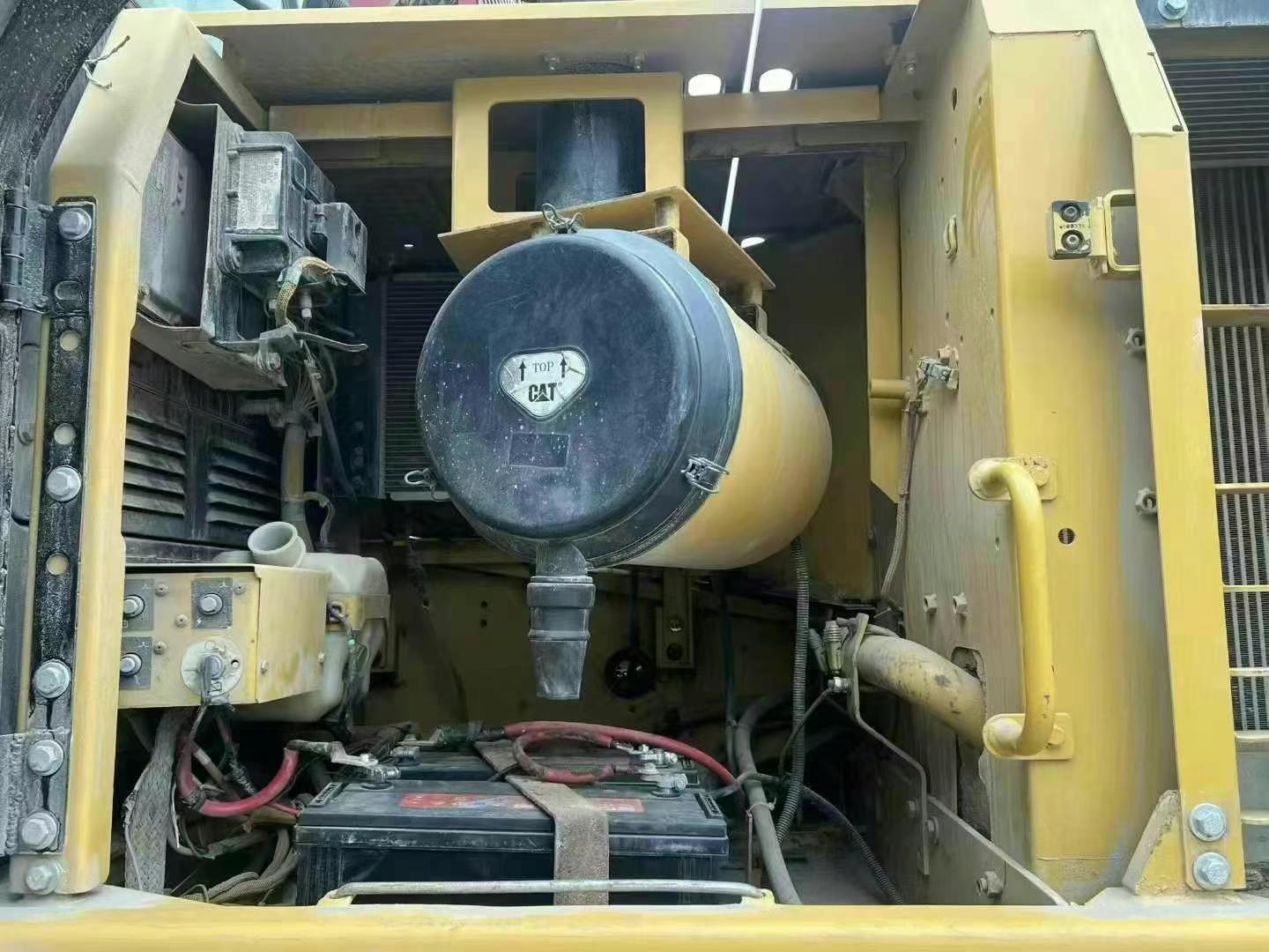 Used Caterpillar CT20 Excavator 2015 Model / 9