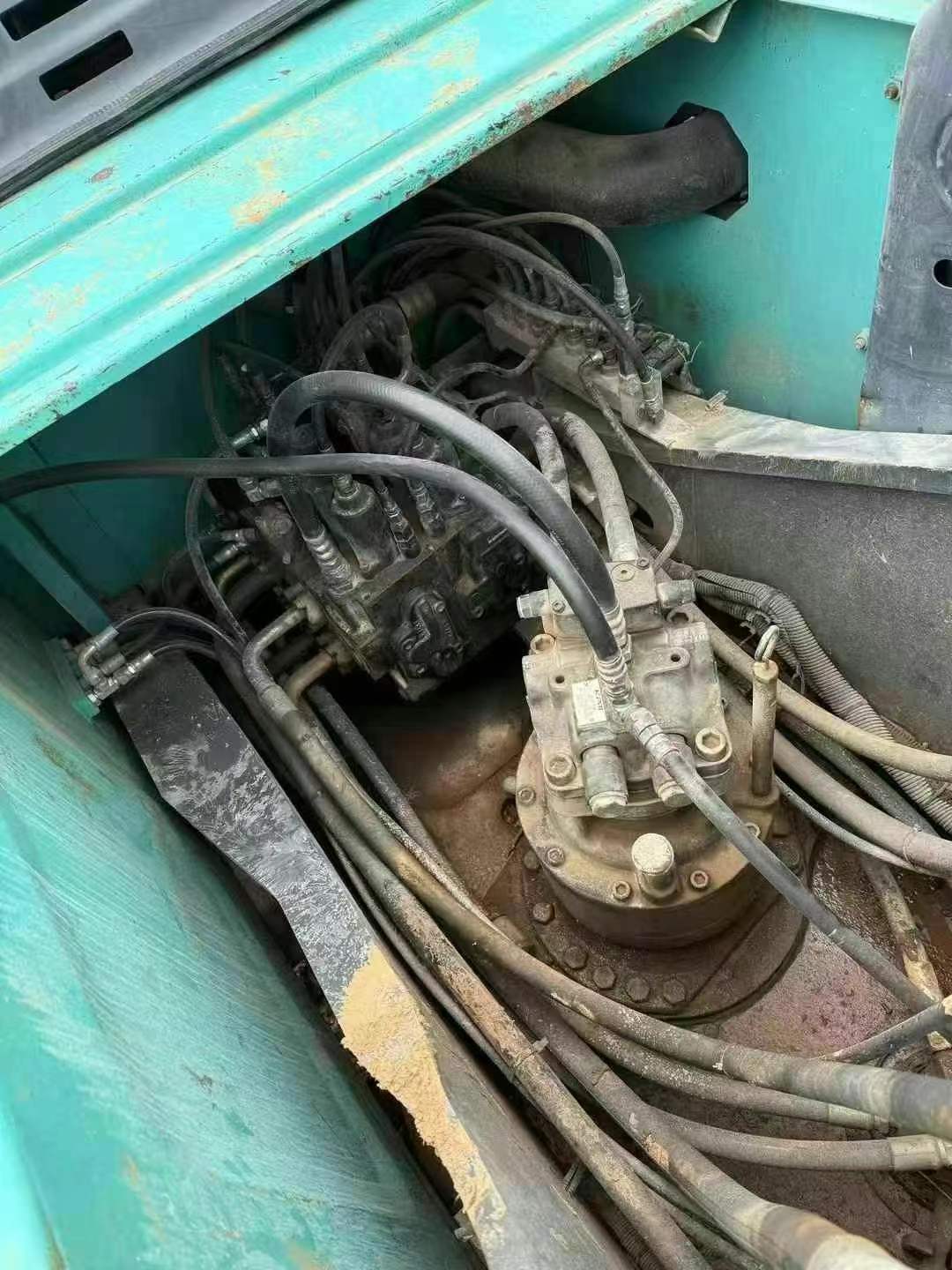 Used Kobelco SK200 Excavator 2016 Model / 5