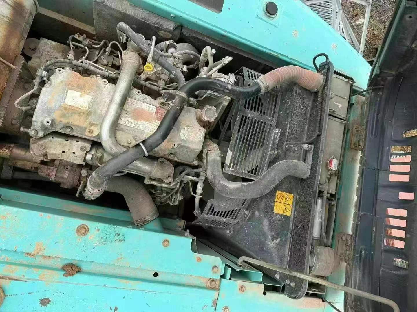 Used Kobelco SK200 Excavator 2016 Model / 3