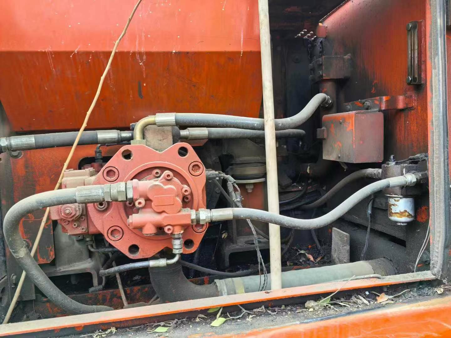 Used Doosan S225 Excavator 2016 Model / 8