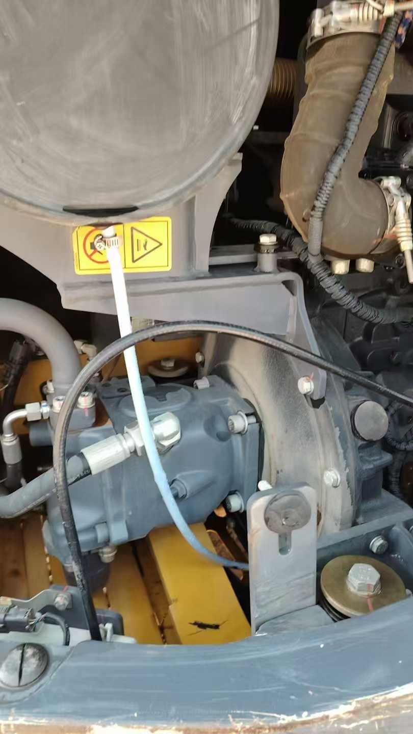 Used XCMG XE60 Excavator 2021 Model / 7