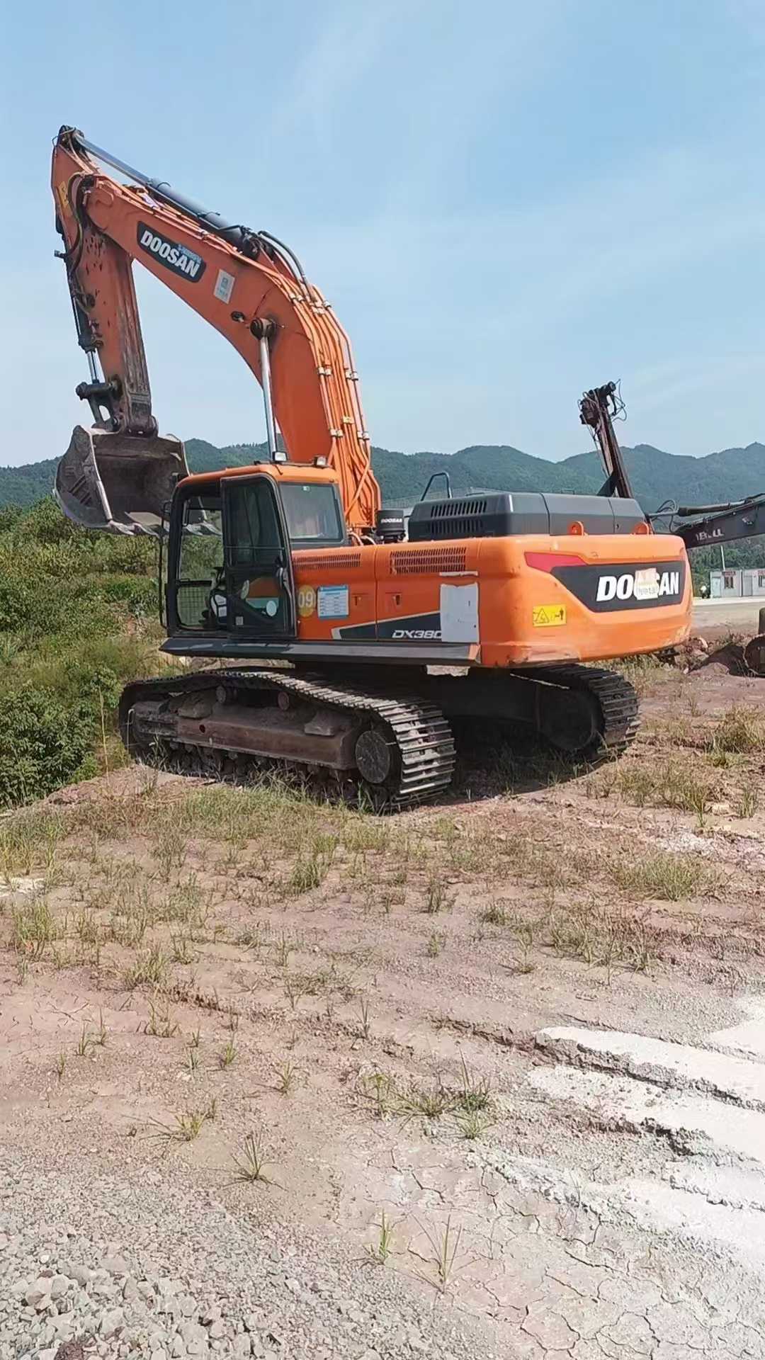 Used Doosan DX80 Excavator 2020 Model / 3