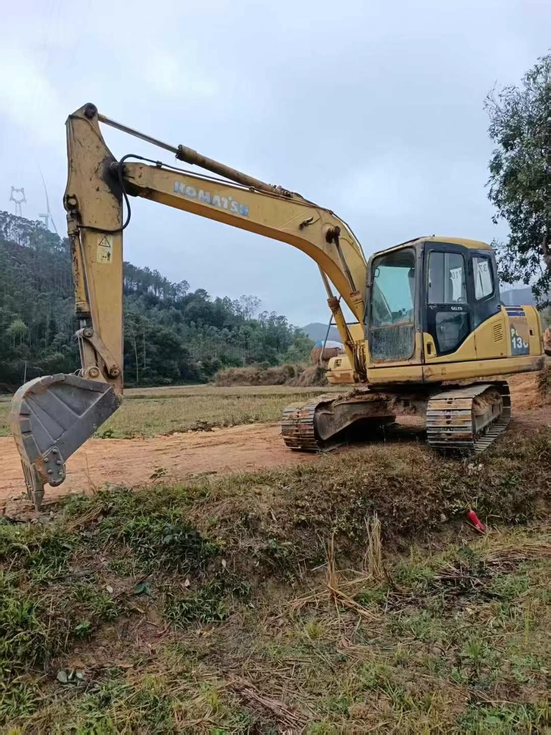 Used Komatsu PC30-7 Excavator 2016 Model / 6