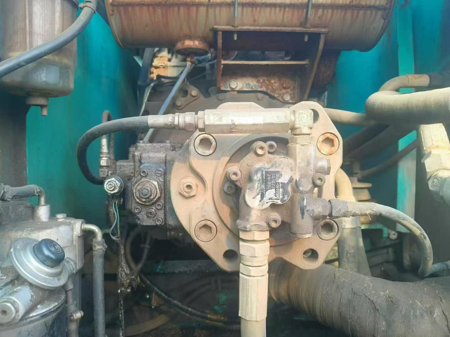 Used Kobelco SK210 Excavator 2016 Model / 4