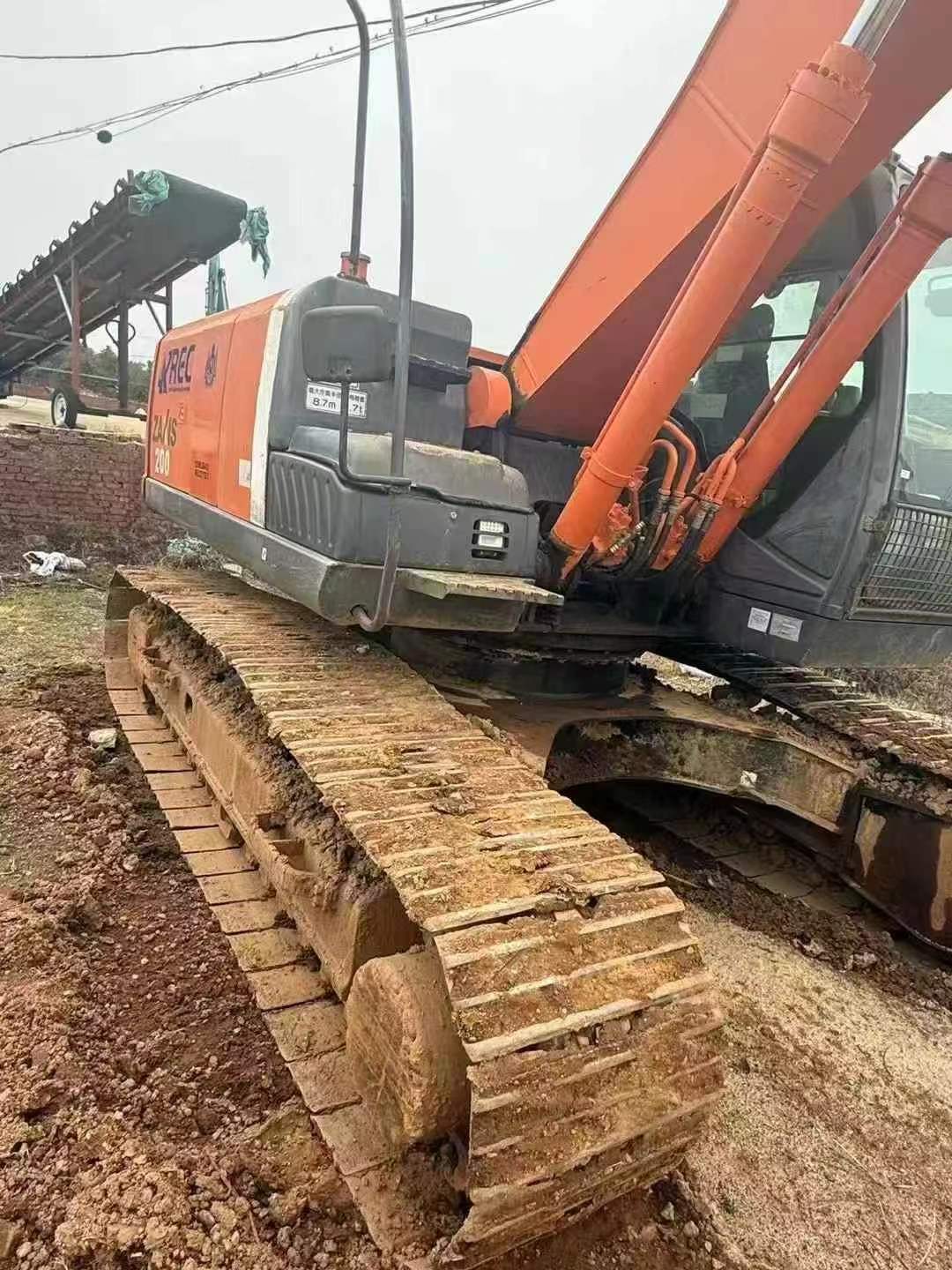 Used Hitachi ZAXIS200 Excavator 2016 Model / 9