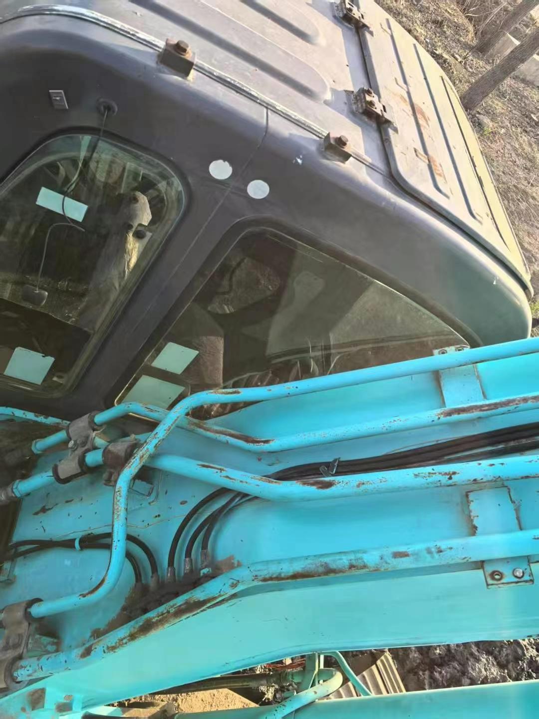 Used Kobelco SK210 Excavator 2011 Model / 7