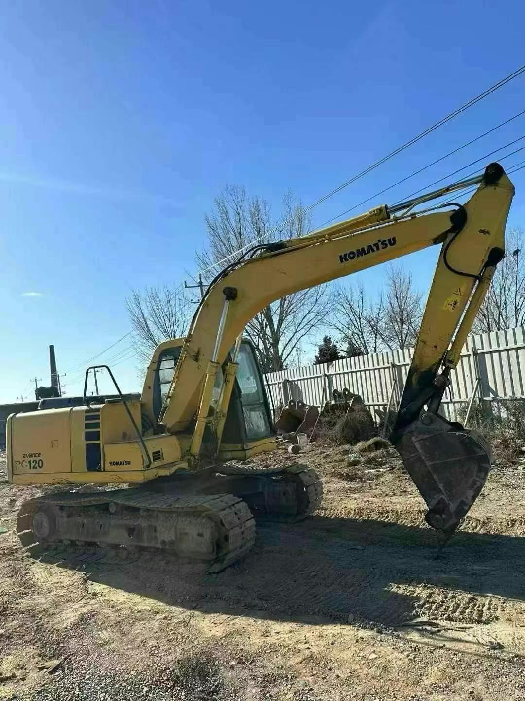 Used Komatsu PC120-6 Excavator 2016 Model / 3
