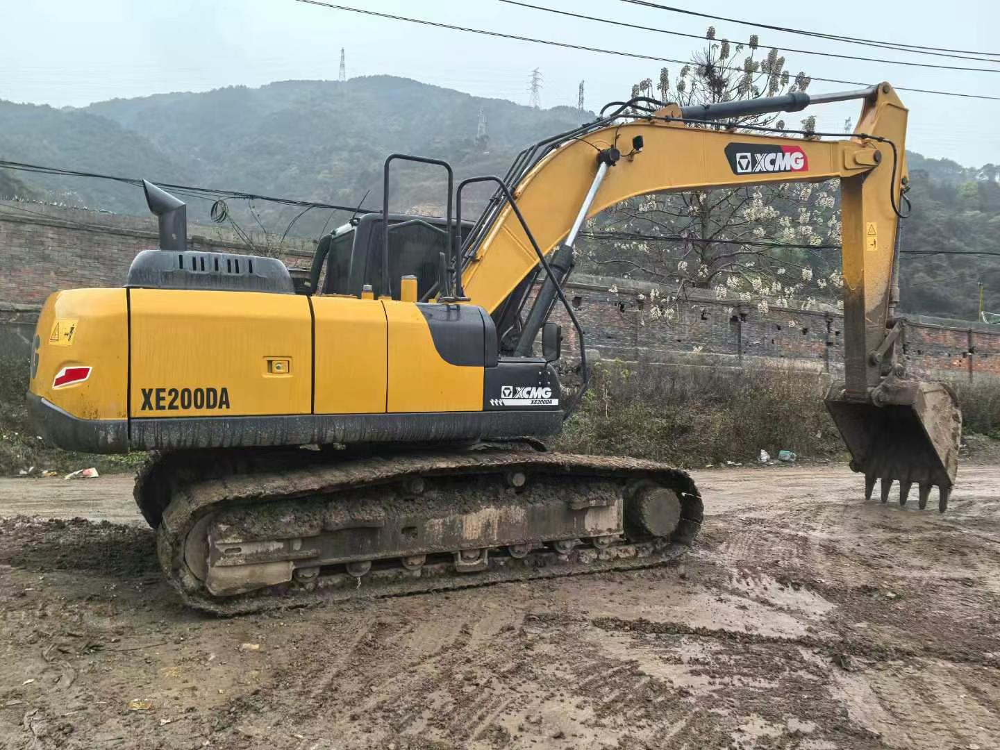 Used XCMG LW200 Excavator 2021 Model / 4