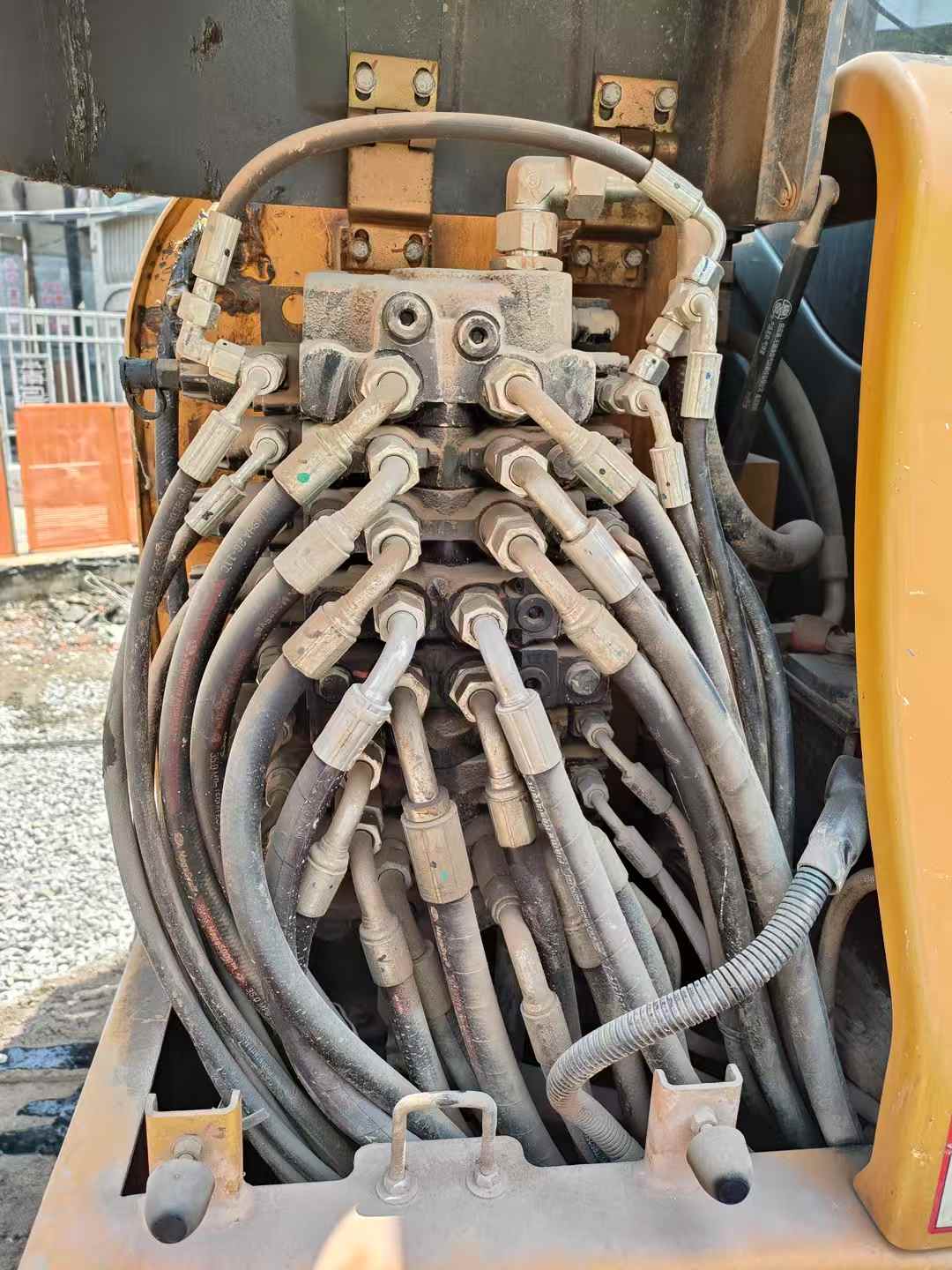 Used XCMG XE60 Excavator 2020 Model / 2