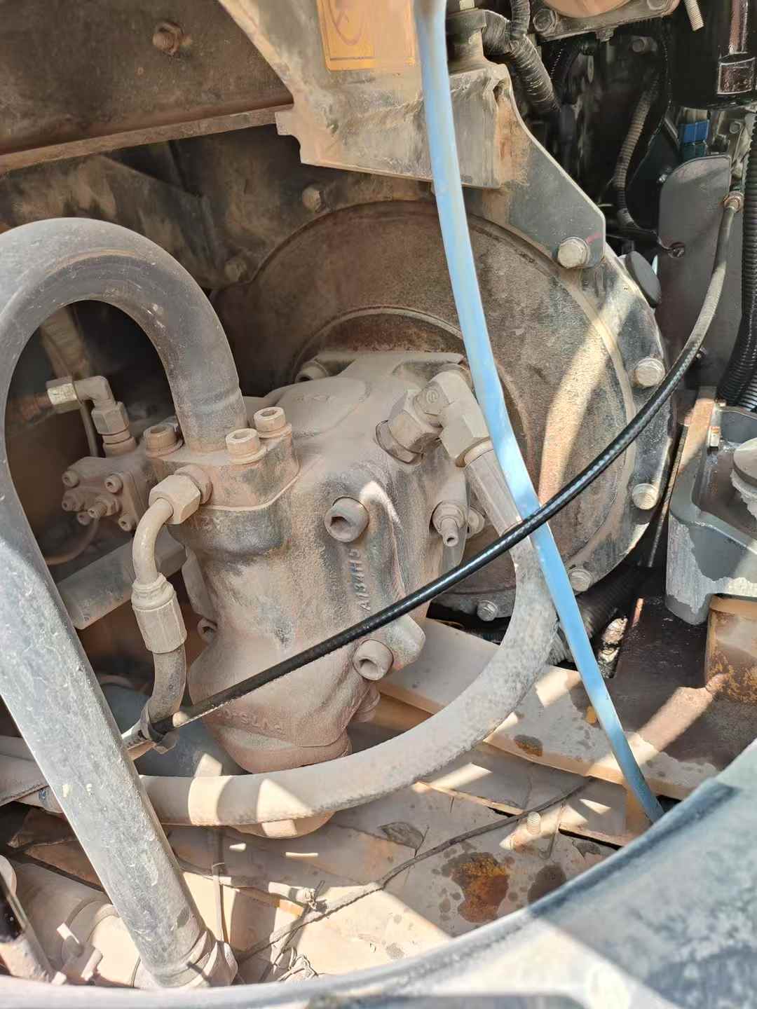 Used XCMG XE60 Excavator 2020 Model / 3