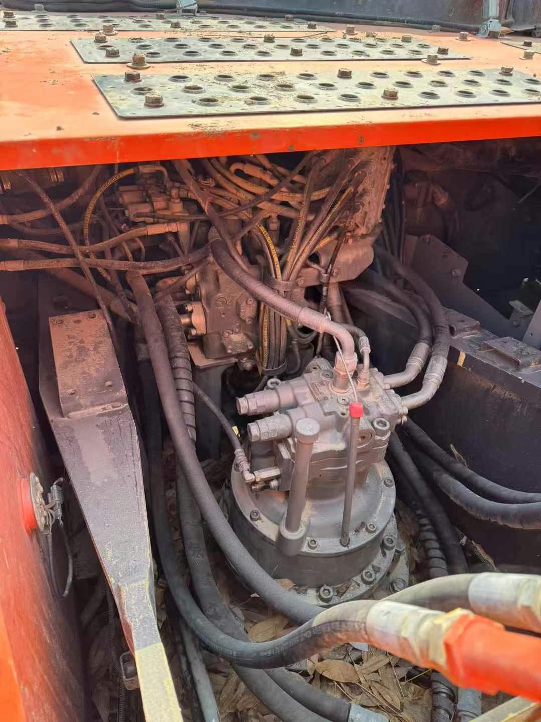 Used Hitachi ZX60-5A Excavator 2021 Model / 8