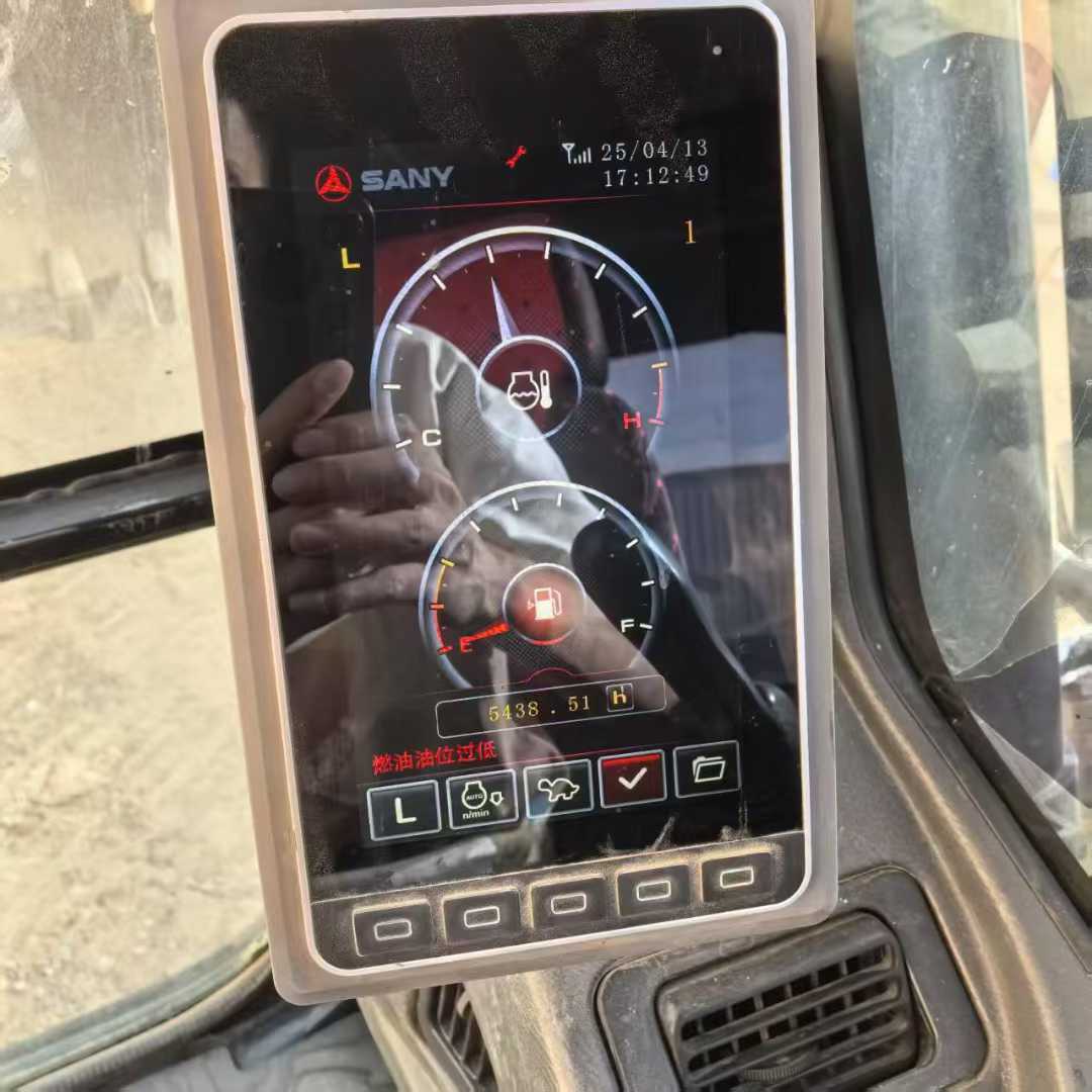 Used Sany SY245H Excavator 2020 Model / 5
