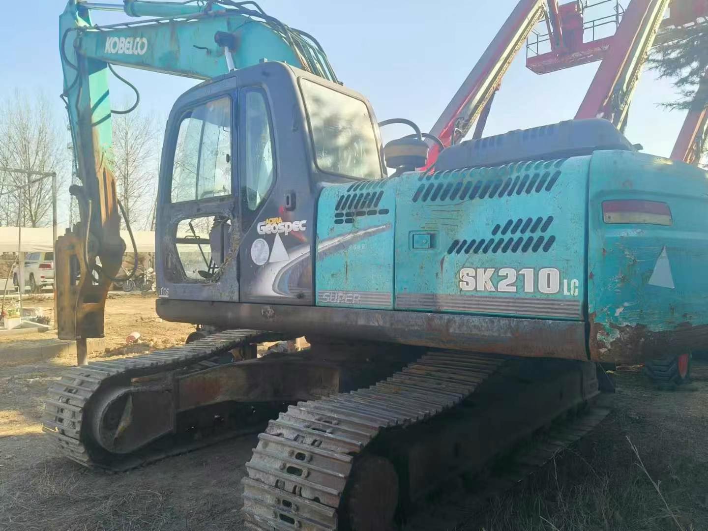 Used Kobelco SK210 Excavator 2016 Model / 3