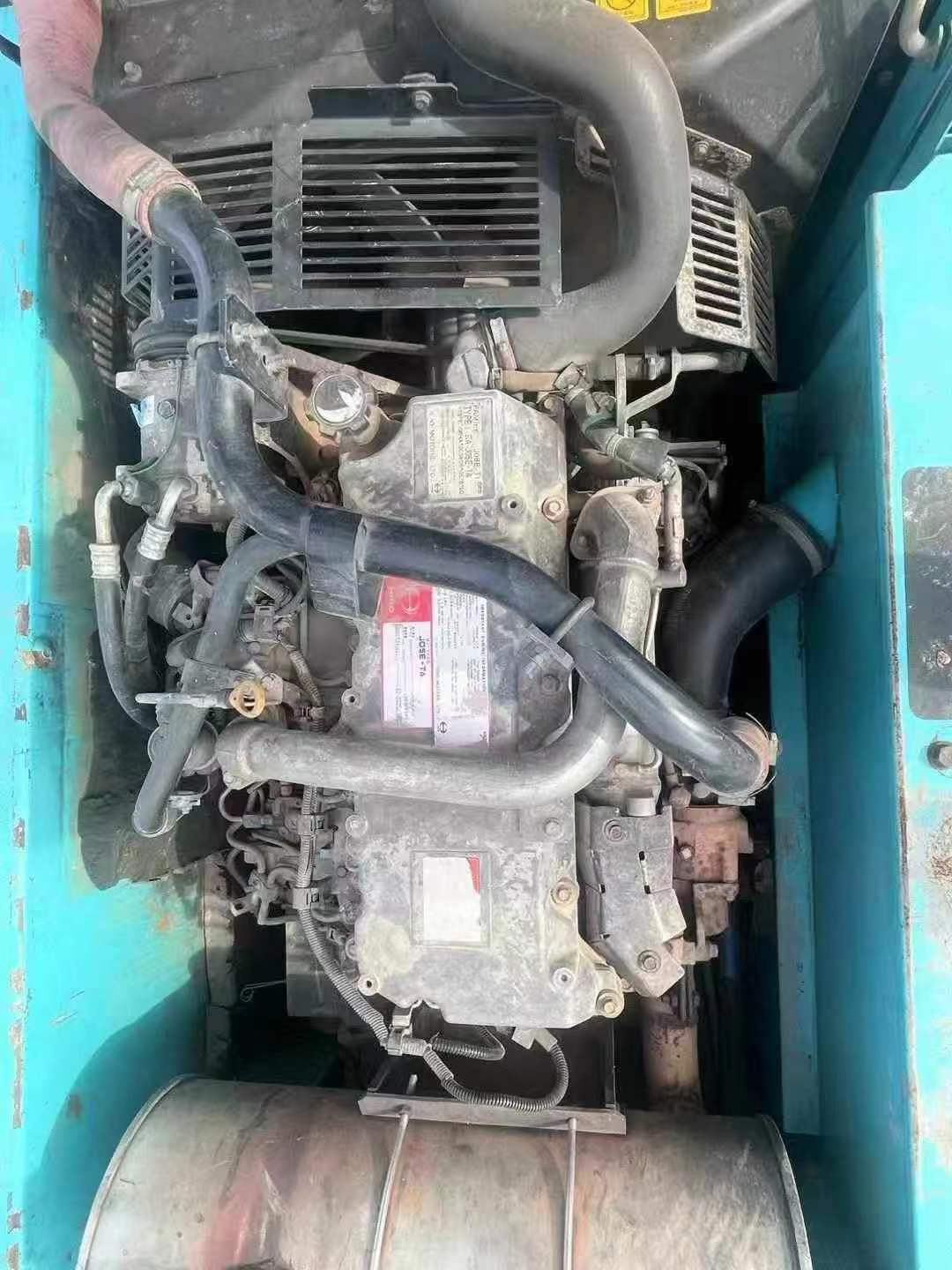 Used Kobelco SK200 Excavator 2016 Model / 4