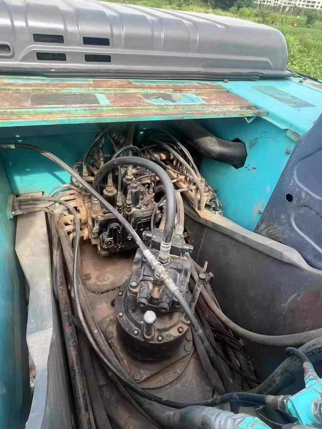 Used Kobelco SK200 Excavator 2016 Model / 9