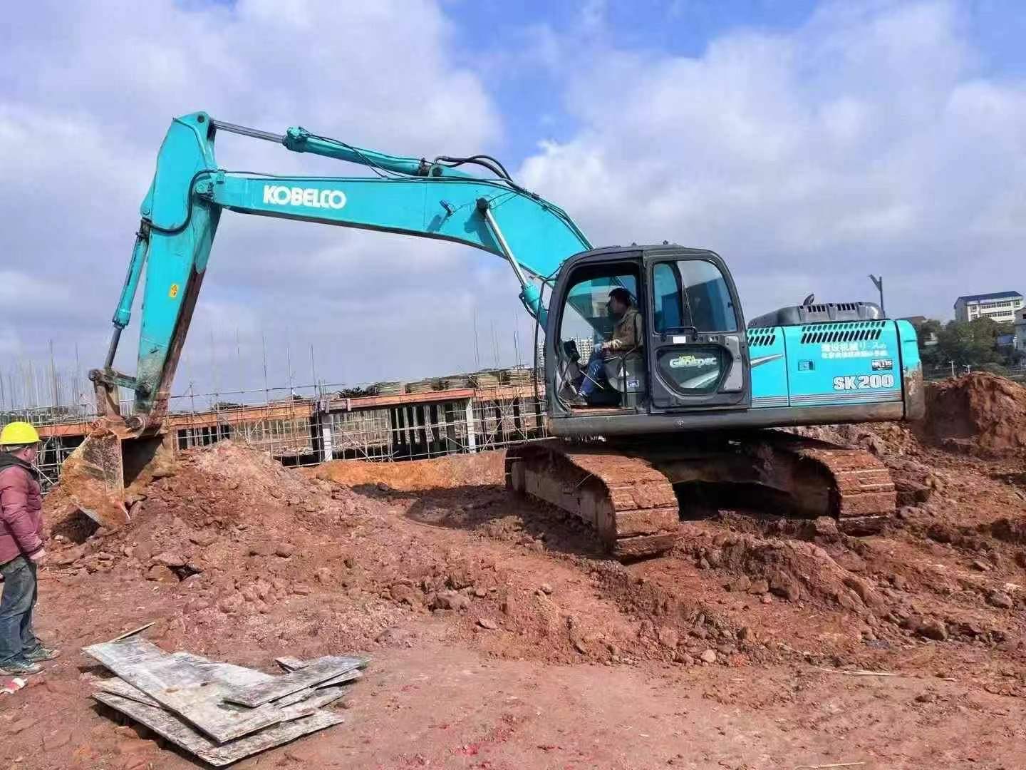 Used Kobelco SK200 Excavator 2016 Model