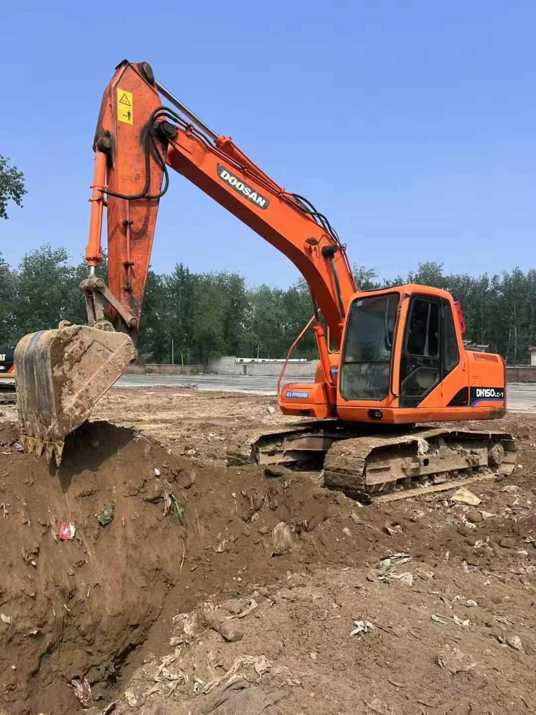 Used Doosan DX15 Excavator 2016 Model