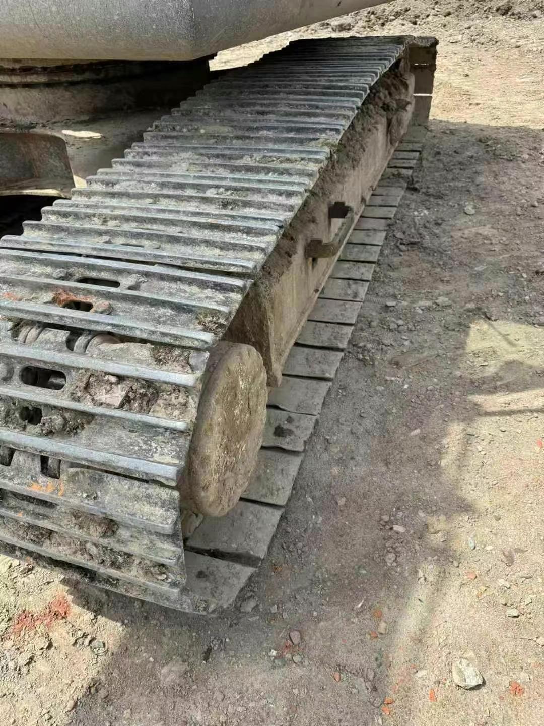 Used Kobelco SK210 Excavator 2015 Model / 6