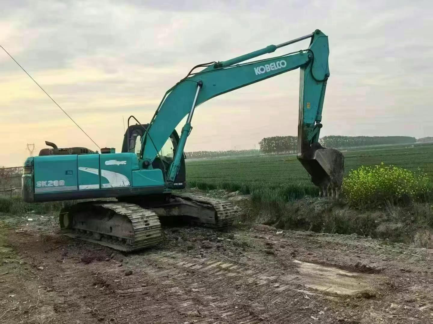 Used Kobelco SK2008 Excavator 2016 Model / 3