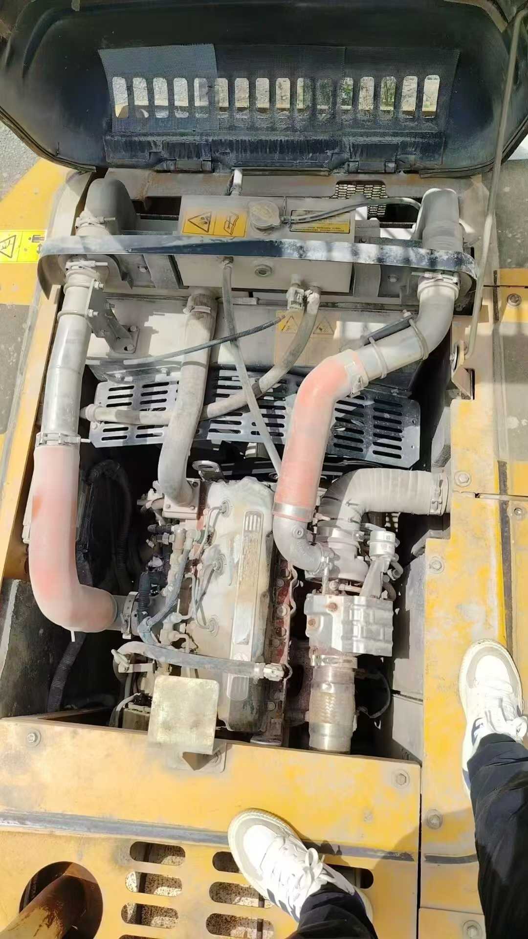 Used XCMG XE135GA Excavator 2020 Model / 3