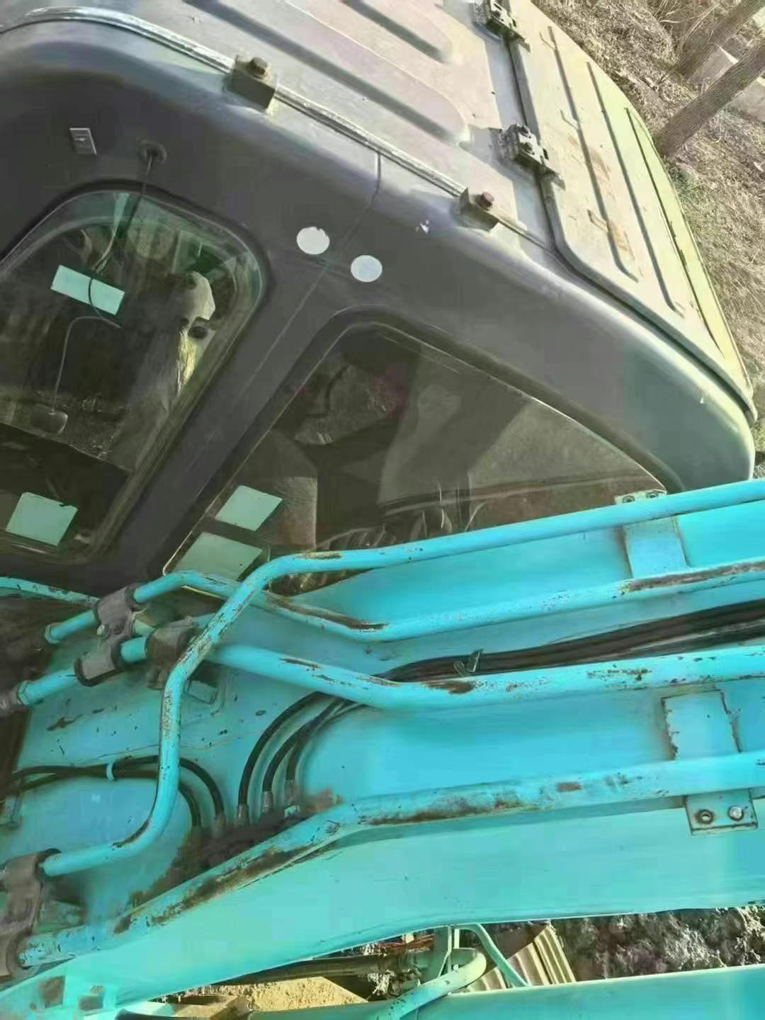 Used Kobelco SK210 Excavator 2011 Model / 7