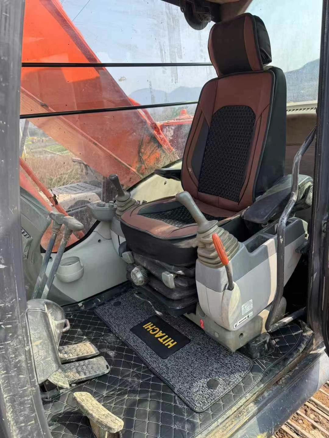 Used Hitachi ZX60-5A Excavator 2021 Model / 8