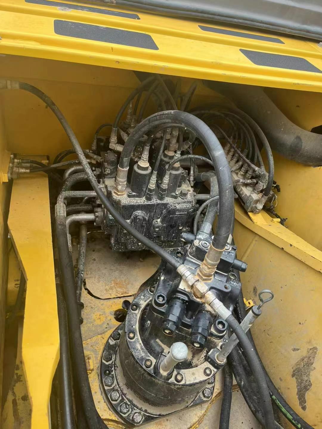 Used Kobelco SK210 Excavator 2015 Model / 7