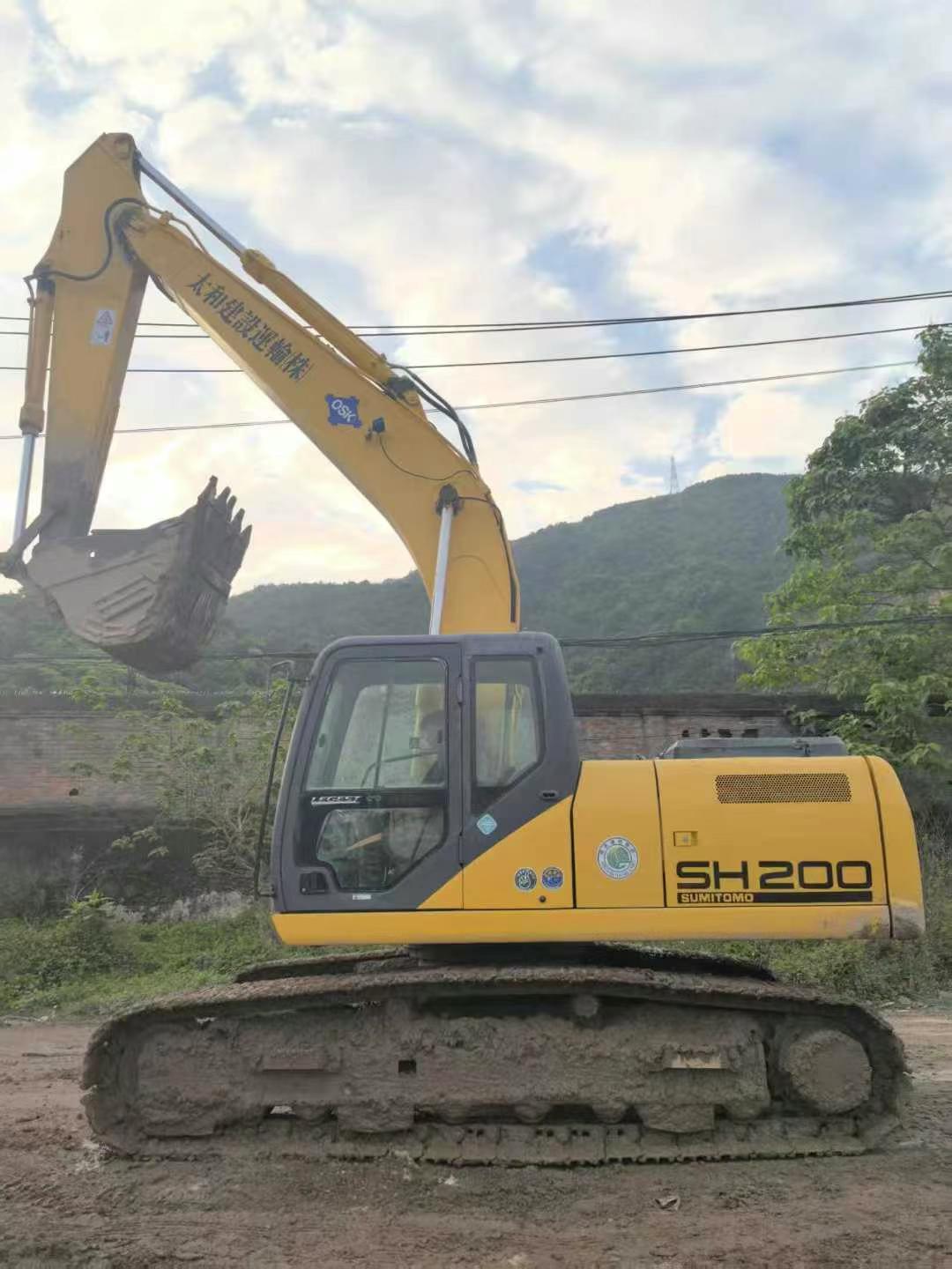 Used Sumitomo SH200-5 Excavator 2016 Model / 4