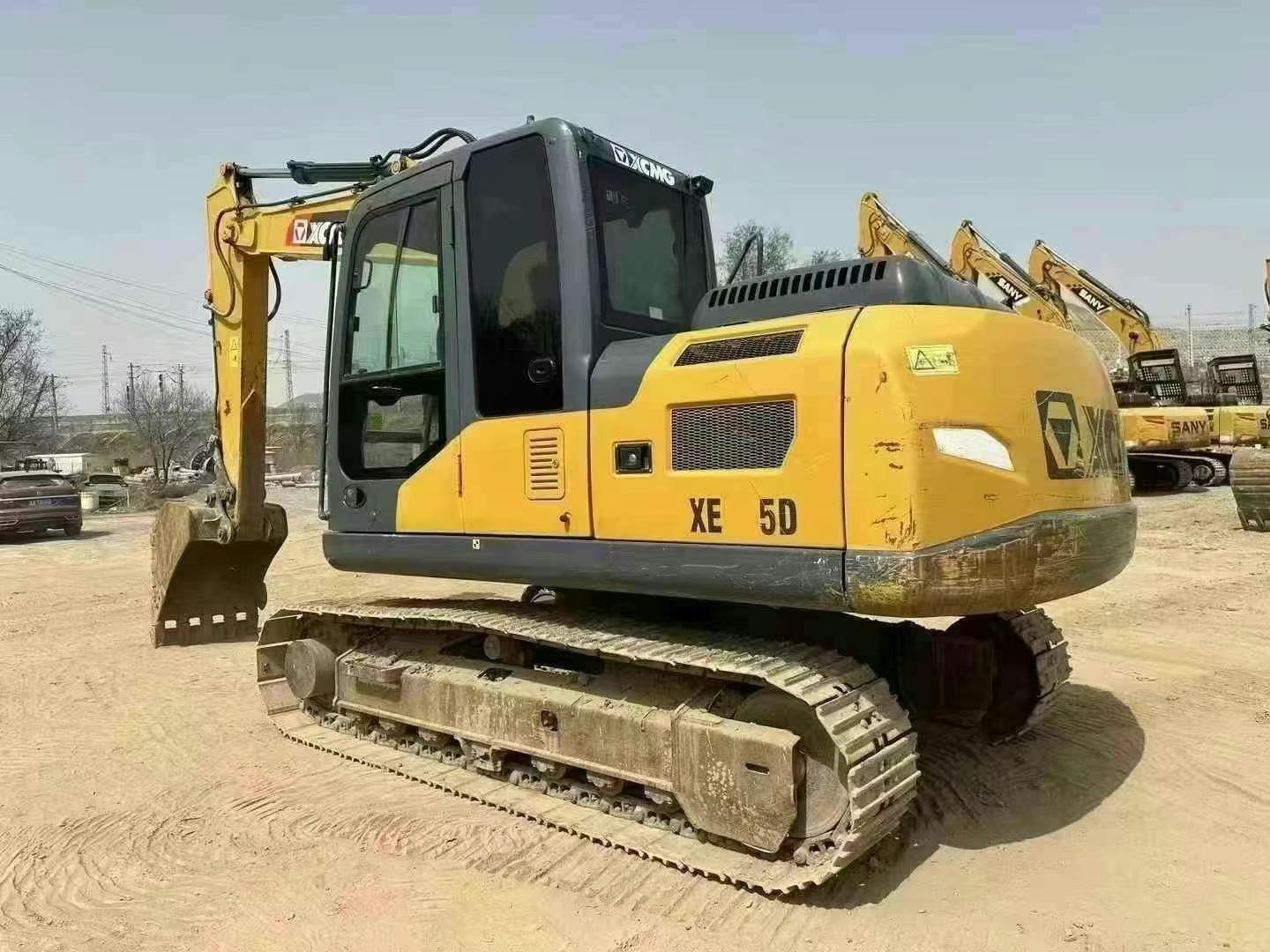 Used XCMG XE135GA Excavator 2021 Model / 3