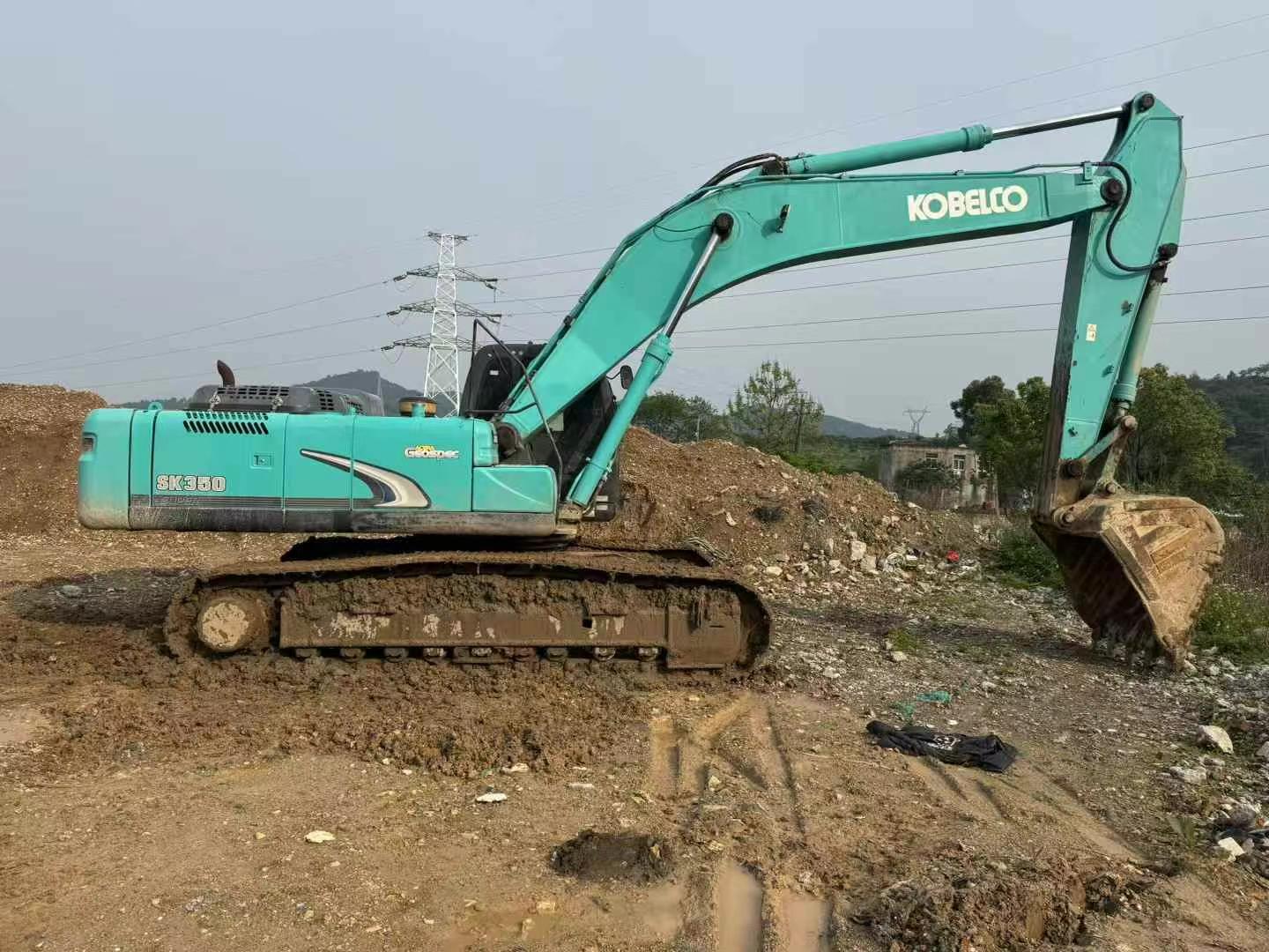 Used Kobelco SK350LC8 Excavator 2016 Model / 2