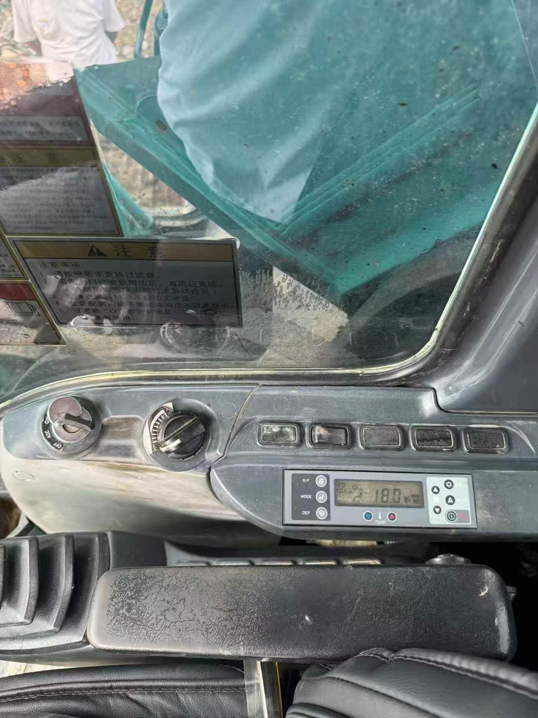 Used Kobelco SK350LC8 Excavator 2016 Model / 3