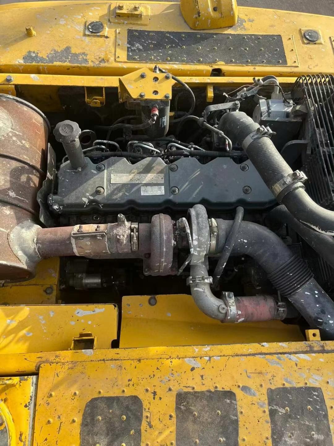 Used Komatsu PC200-8N1 Excavator 2016 Model / 7