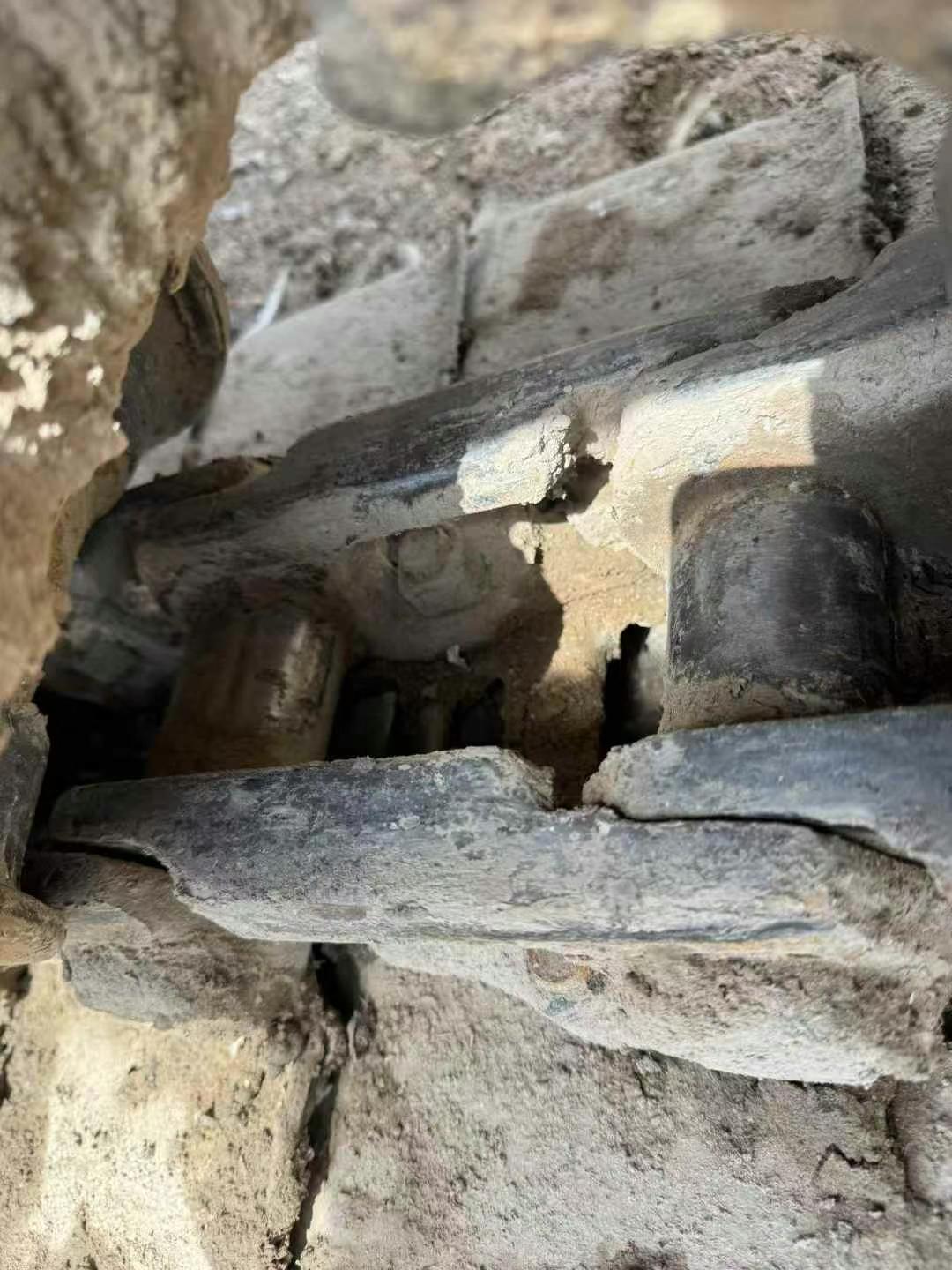 Used Kobelco SK210 Excavator 2015 Model / 6