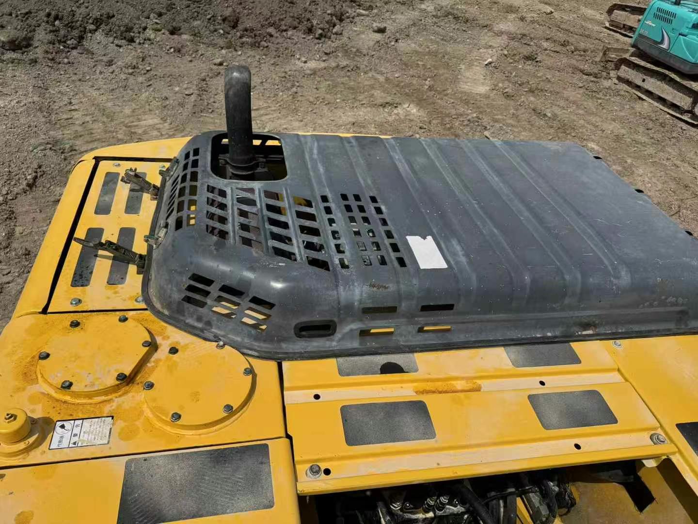 Used Kobelco SK210 Excavator 2015 Model / 4