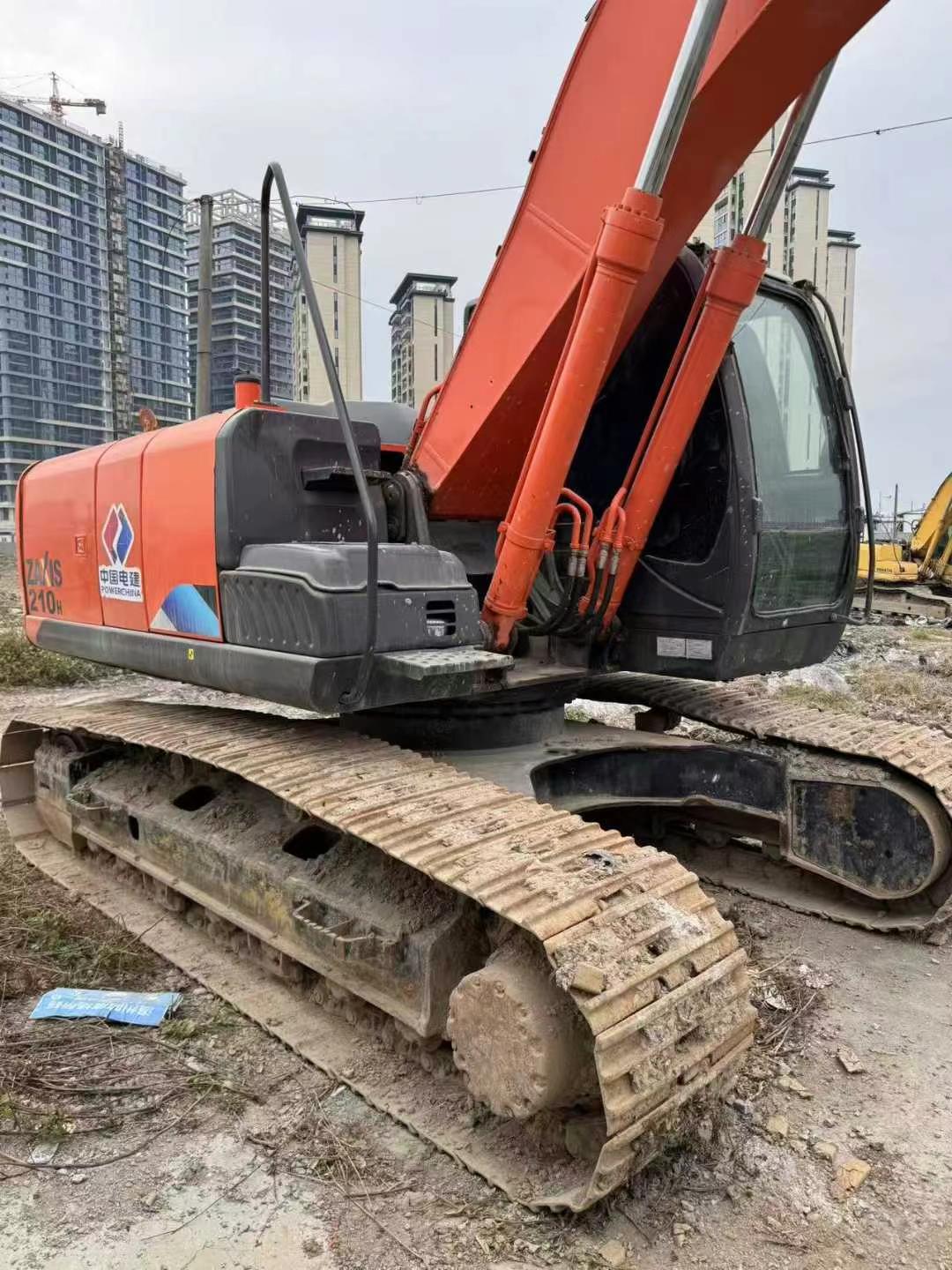 Used Hitachi EX210-5 Excavator 2020 Model / 8