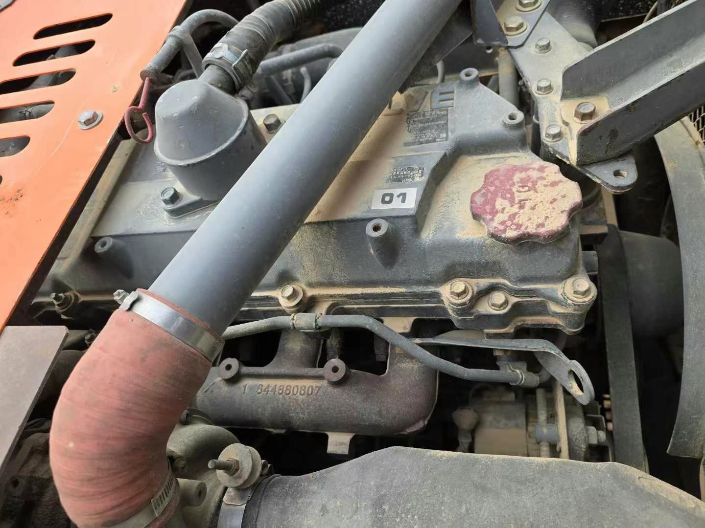 Used Hitachi ZAXIS200 Excavator 2016 Model / 3