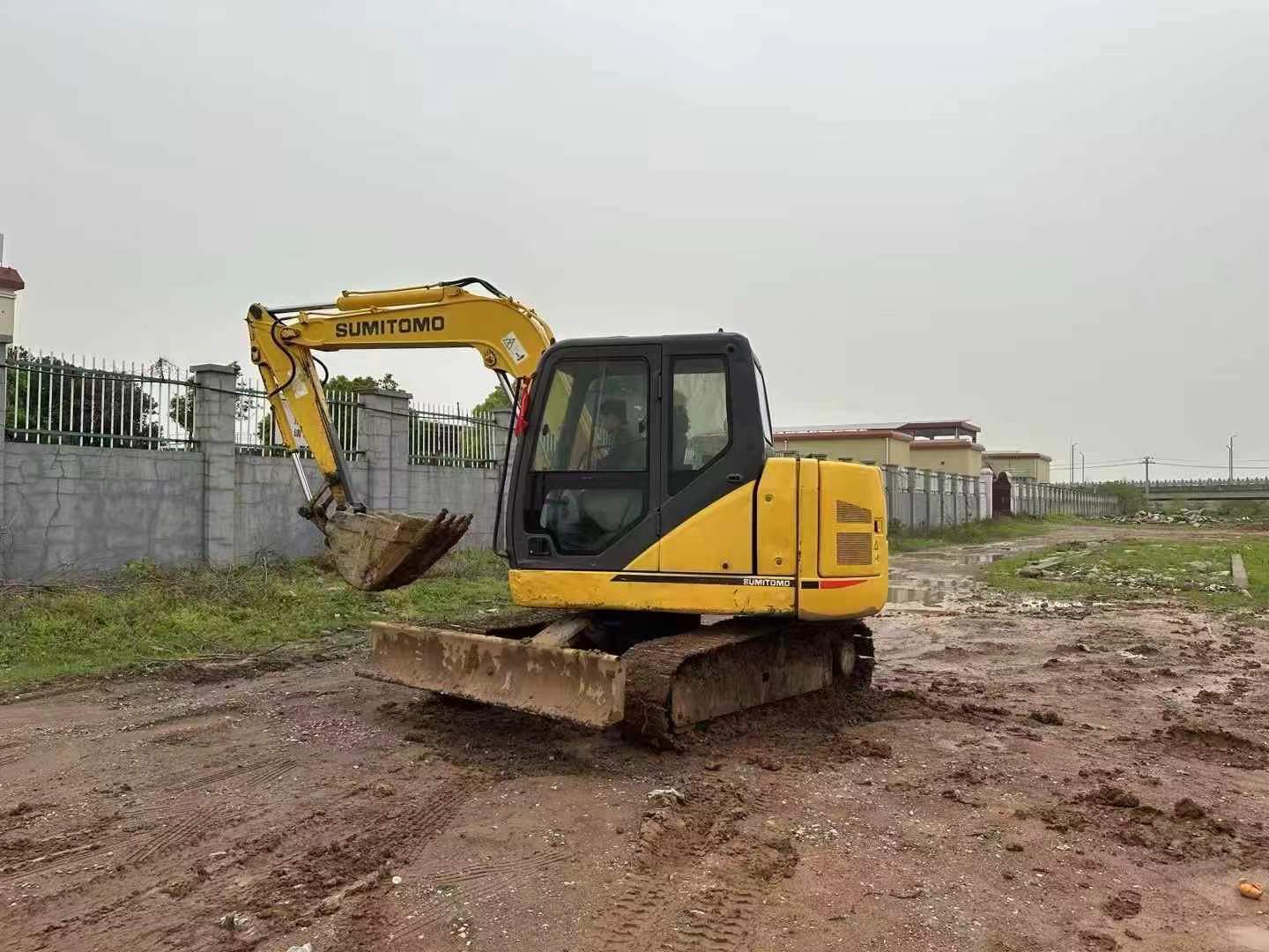 Used Sumitomo SH80-3B Excavator 2016 Model