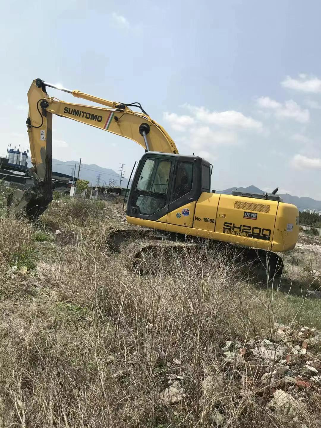 Used Sumitomo SH200A5 Excavator 2016 Model