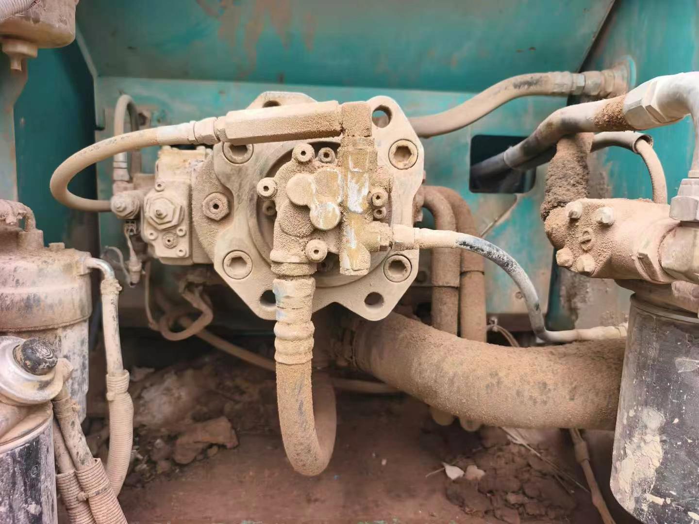 Used Kobelco SK210 Excavator 2016 Model / 5