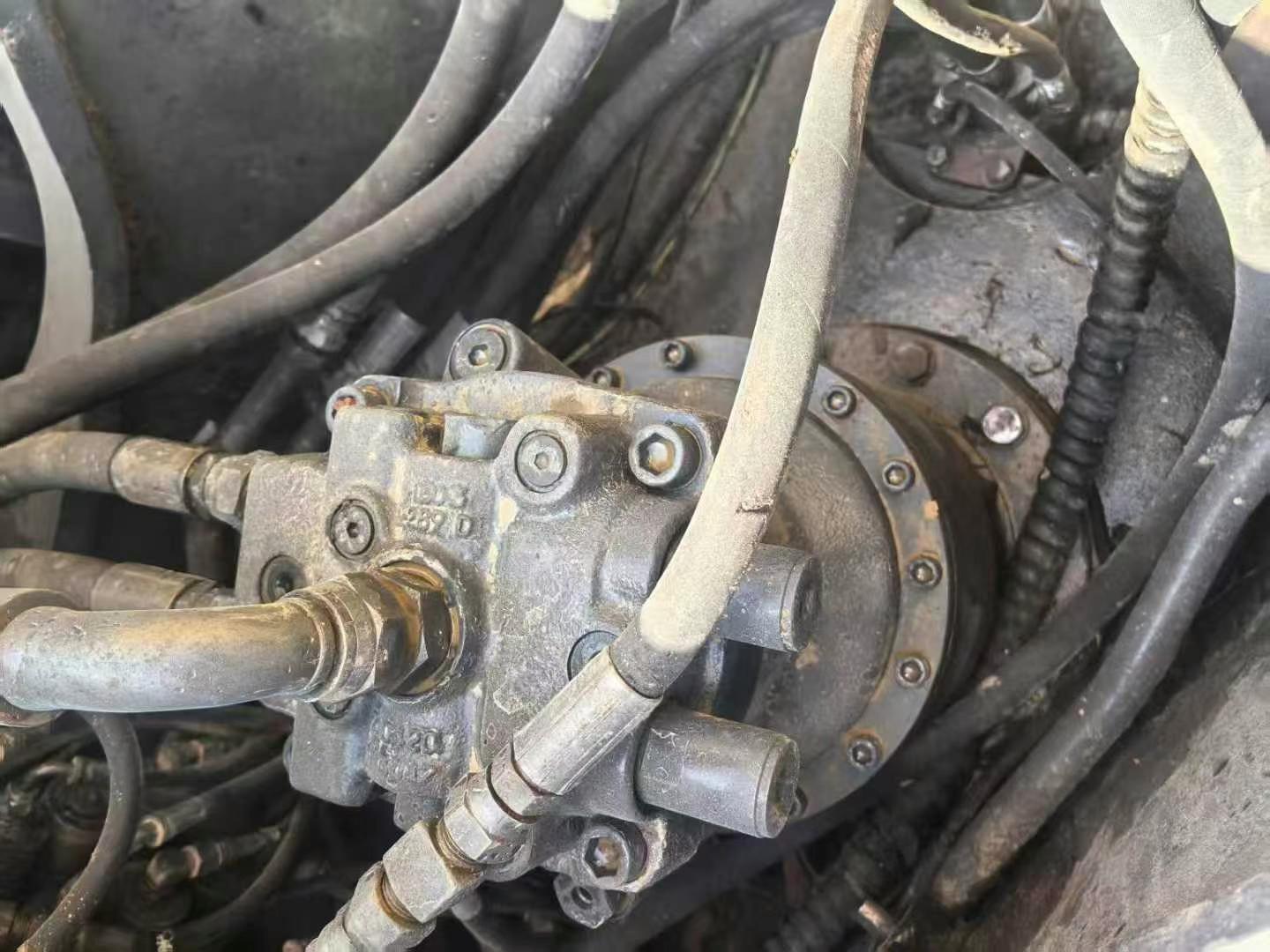 Used Sumitomo SH200-5 Excavator 2016 Model / 7